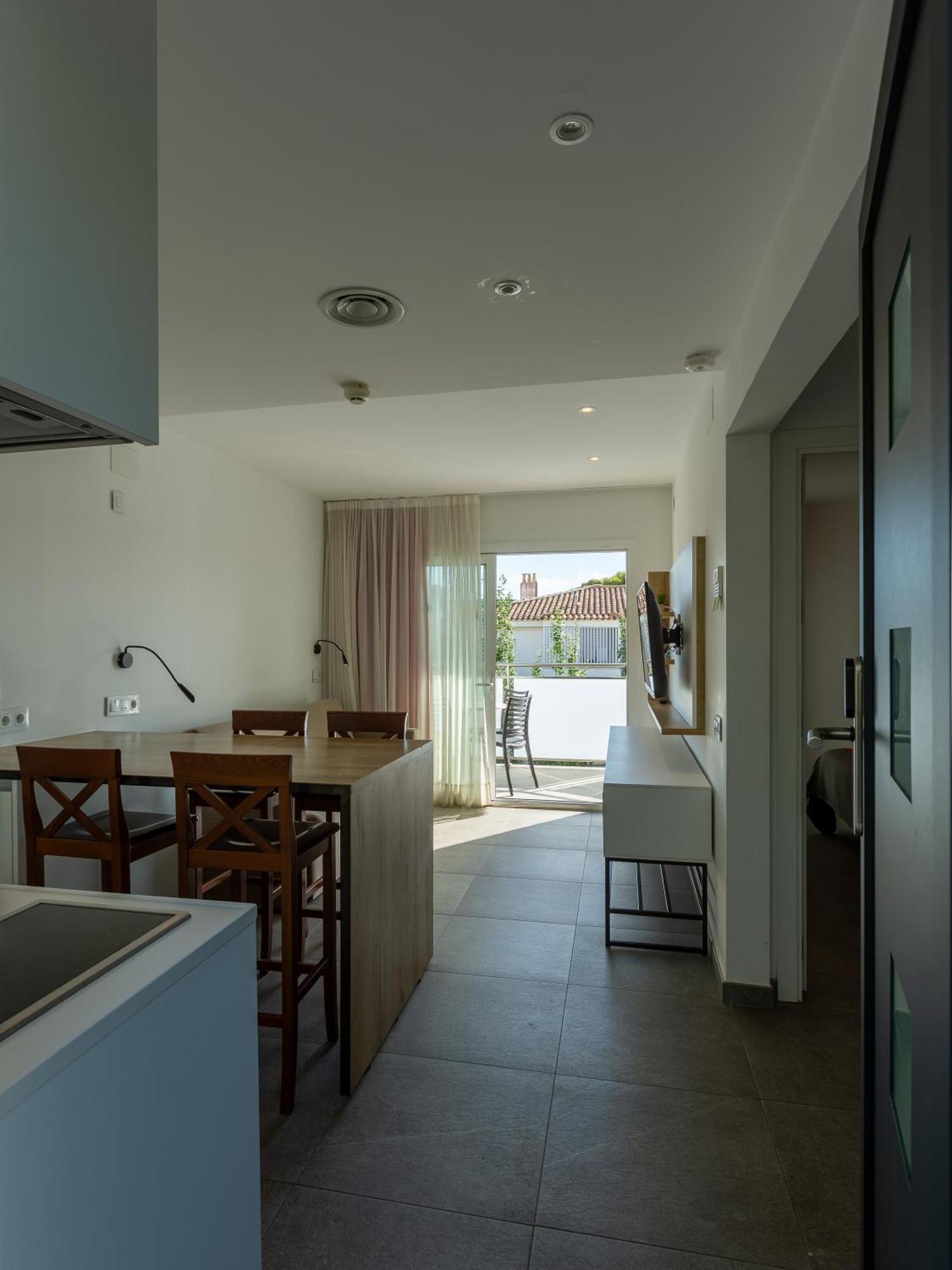 Apartamentos Sunway Apollo Sitges Exterior photo